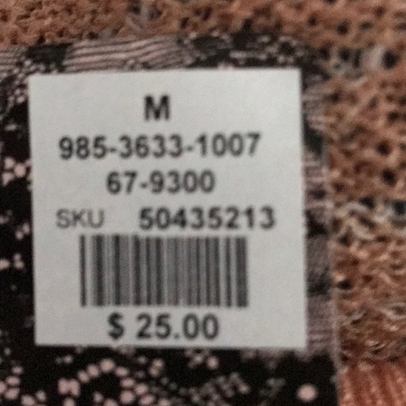 Soft long sleeve stretch flowy top - Picture 4 of 4